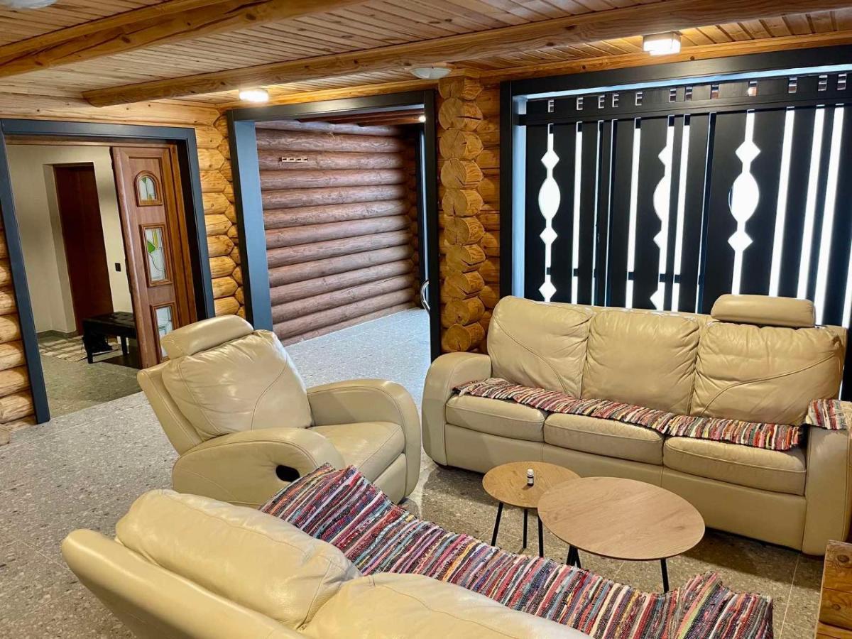 Private House Scherbovets Zhdeniievo Buitenkant foto