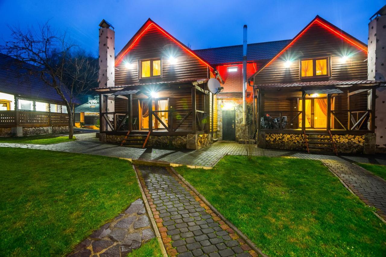 Private House Scherbovets Zhdeniievo Buitenkant foto